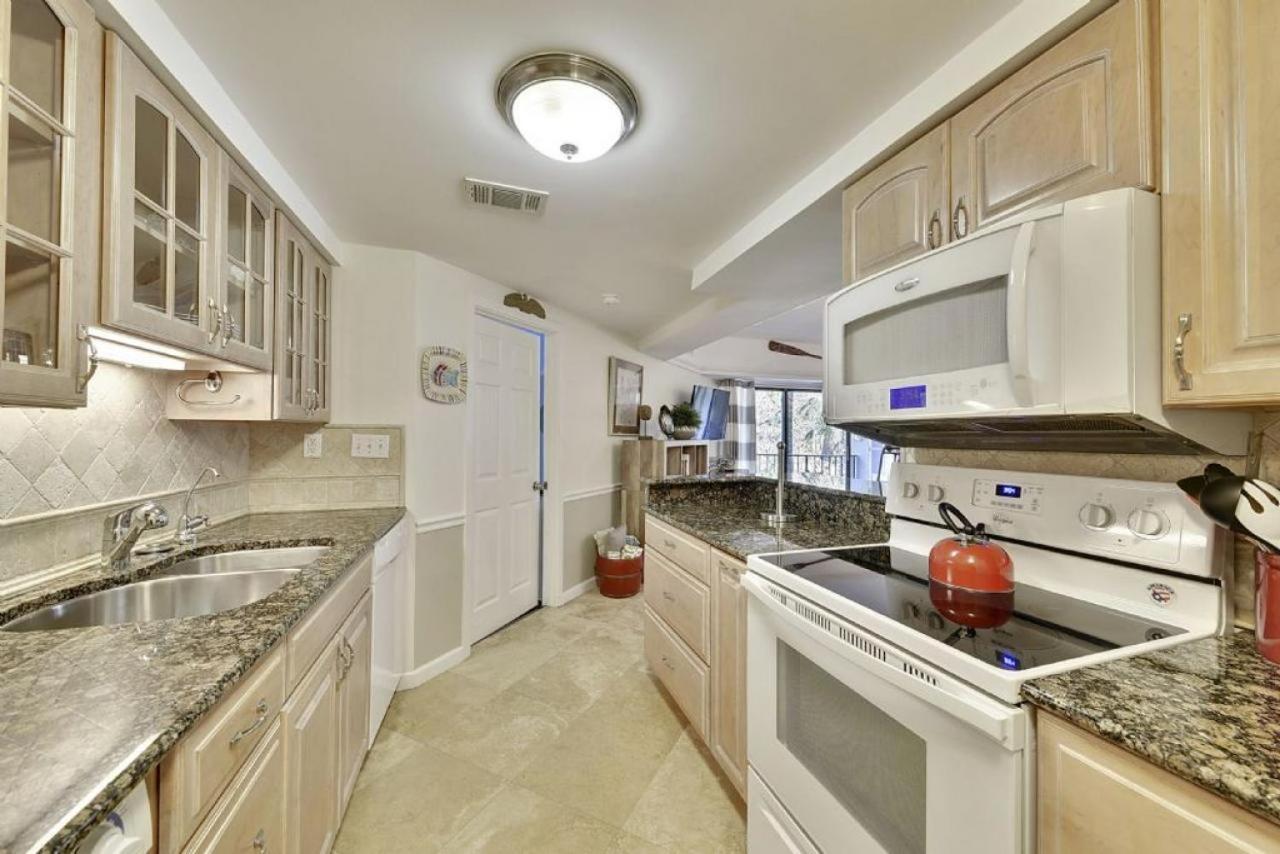 הילטון הד איילנד 123 Forest Beach Villas מראה חיצוני תמונה